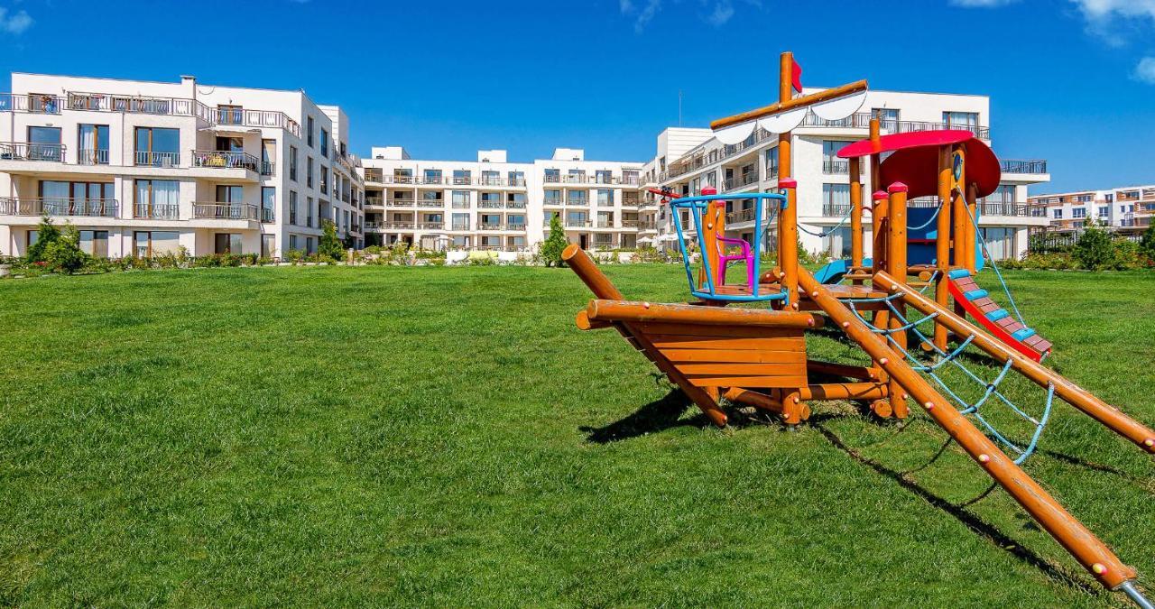 Sea Panorama Apartment - Diamond Beach Sarafovo Бургас Екстериор снимка