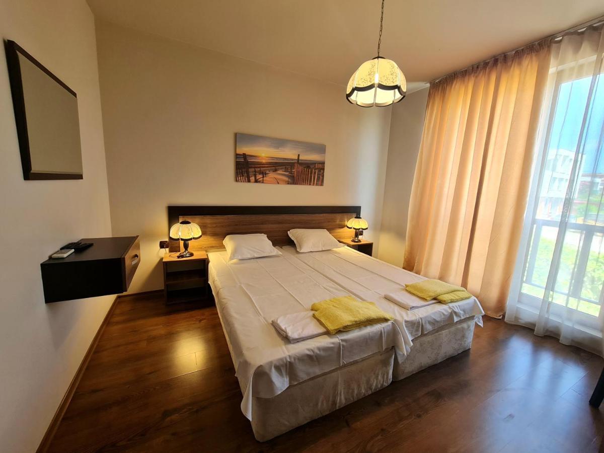 Sea Panorama Apartment - Diamond Beach Sarafovo Бургас Екстериор снимка