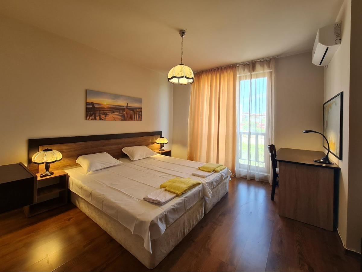 Sea Panorama Apartment - Diamond Beach Sarafovo Бургас Екстериор снимка