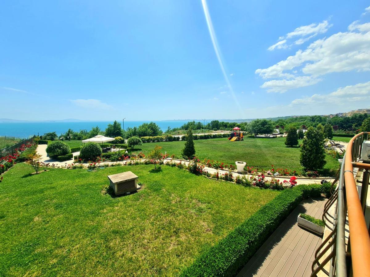 Sea Panorama Apartment - Diamond Beach Sarafovo Бургас Екстериор снимка